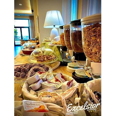 Hotel Excelsior Montesilvano Luaran gambar