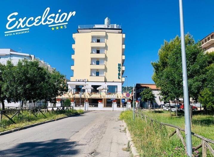 Hotel Excelsior Montesilvano Luaran gambar
