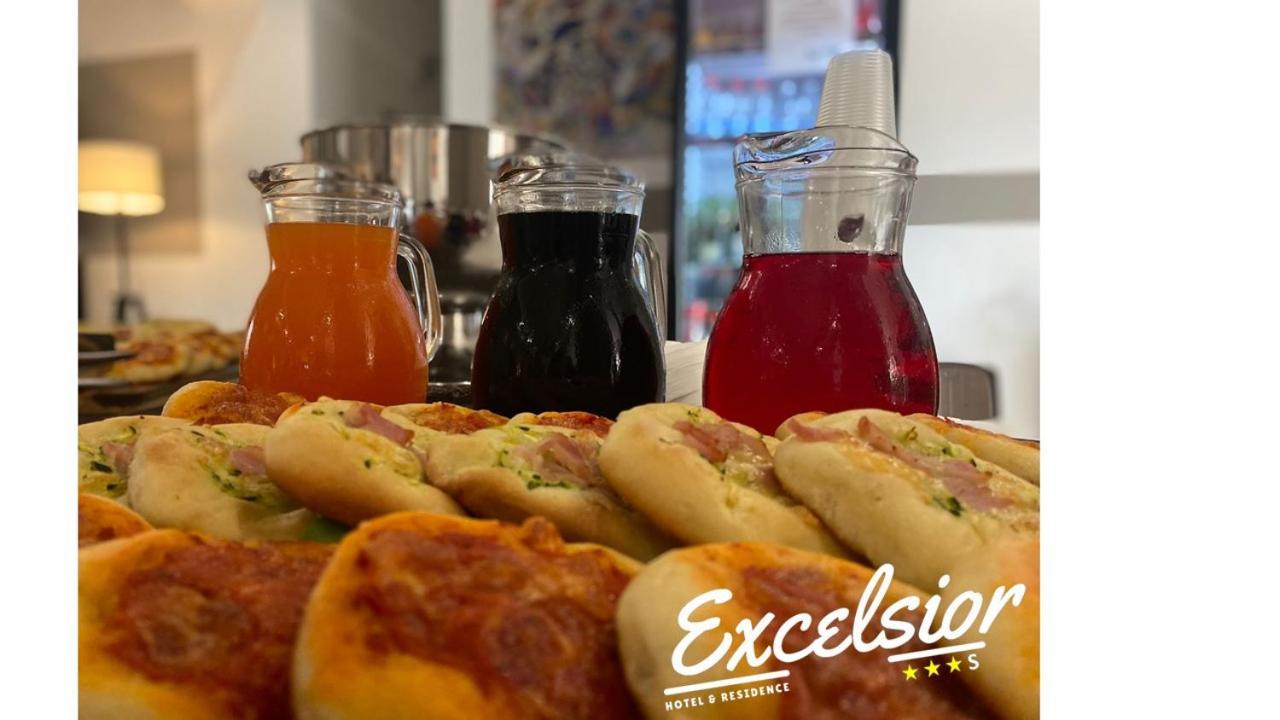 Hotel Excelsior Montesilvano Luaran gambar
