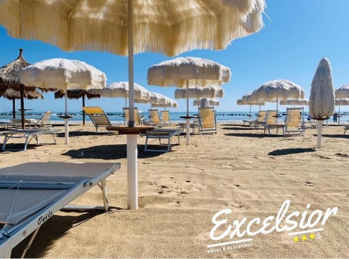 Hotel Excelsior Montesilvano Luaran gambar
